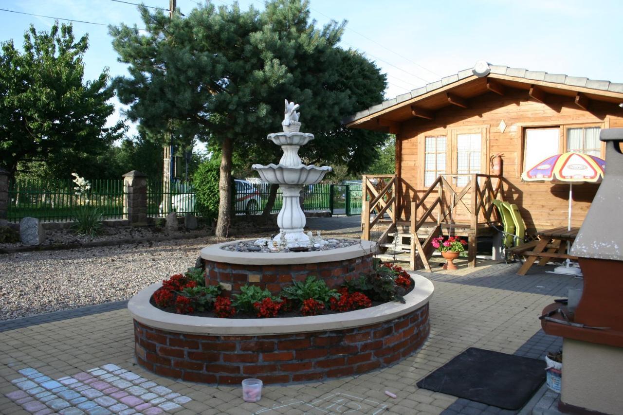 Sianowskie Ranczo Exterior photo
